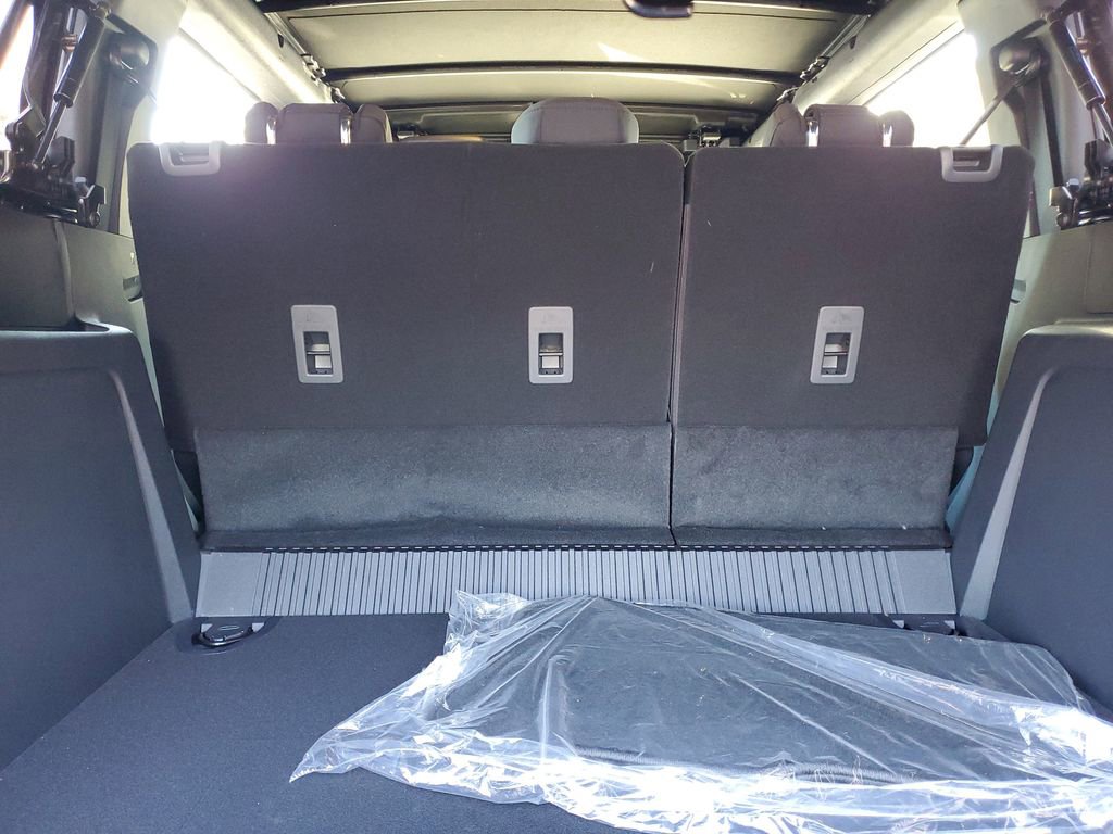 New 2025 Ford Bronco 4-Door AWD/4WD image 28