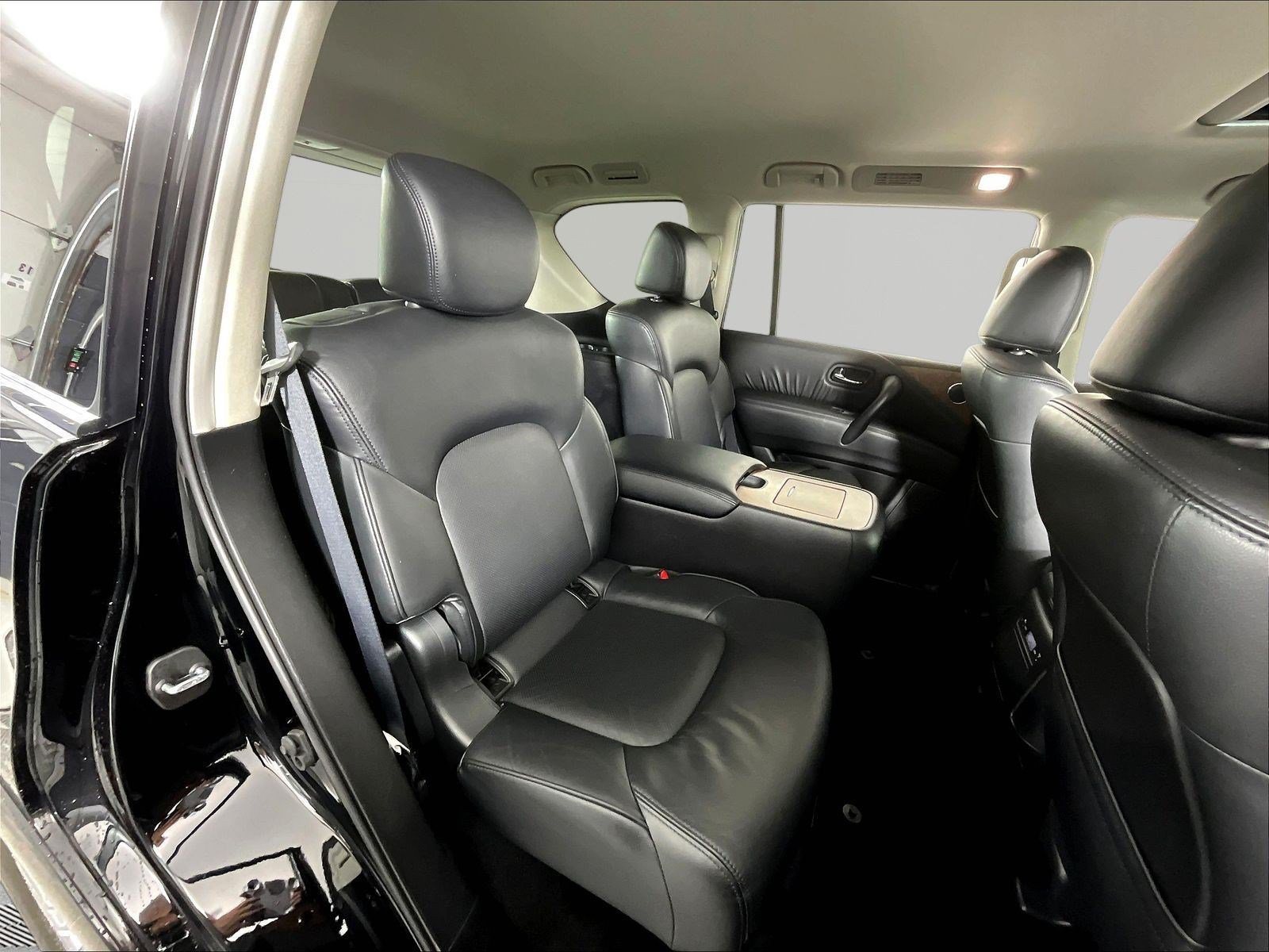 Certified 2024 Nissan Armada SL w/ Captain's Chairs Package AWD/4WD image 25