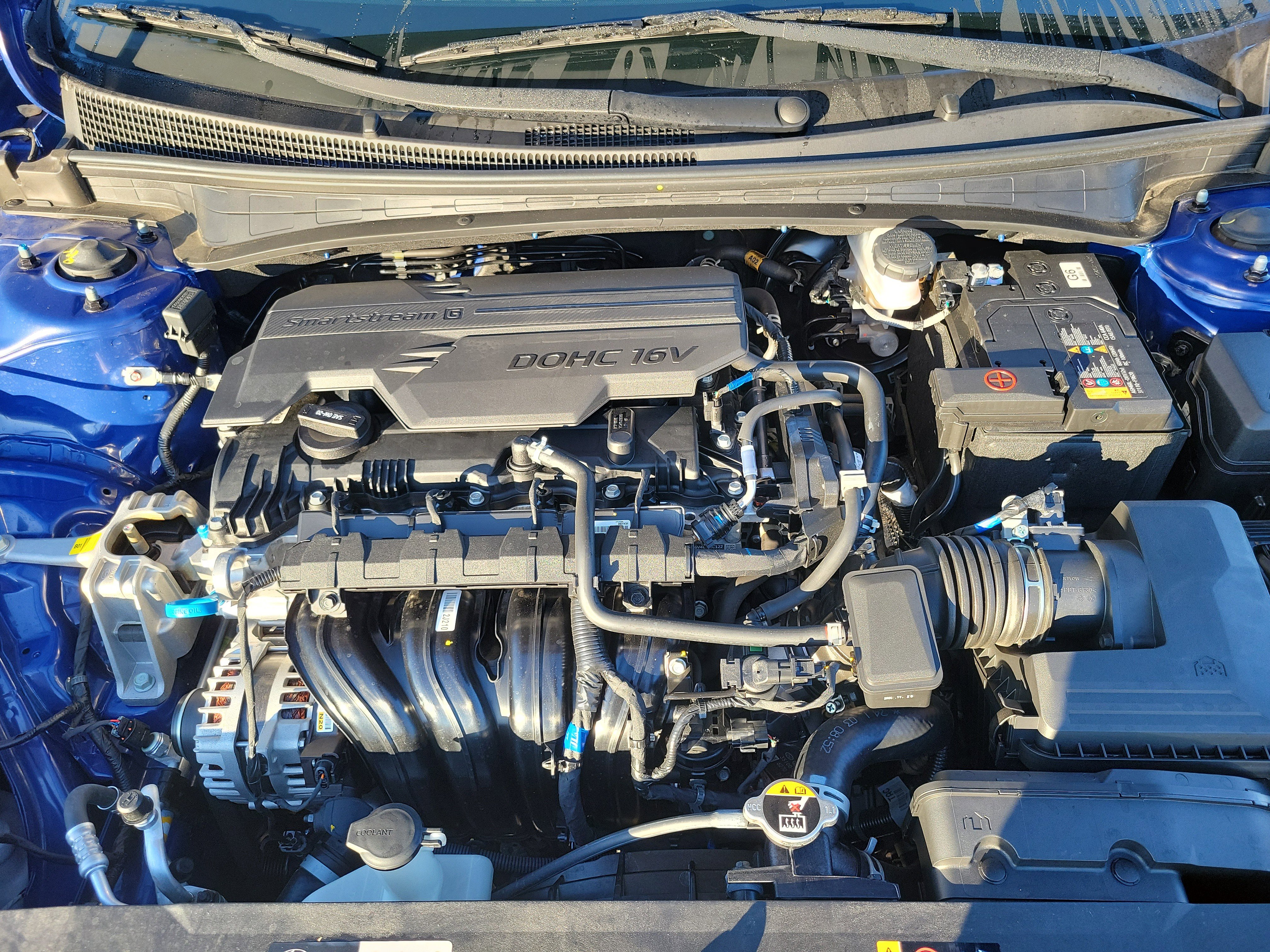 Certified 2025 Hyundai Elantra SEL image 25