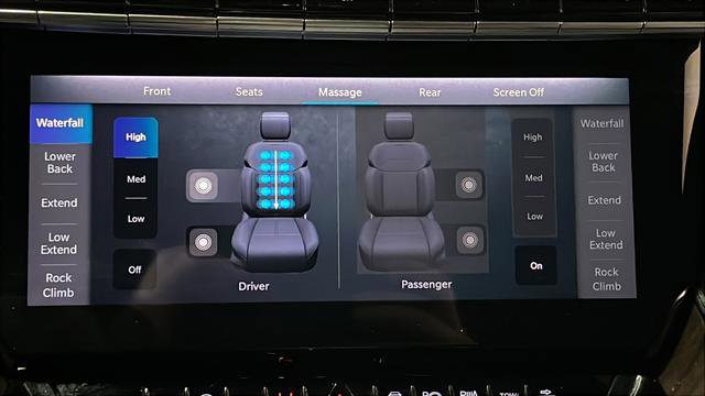 Used 2023 Jeep Grand Wagoneer Series II image 29