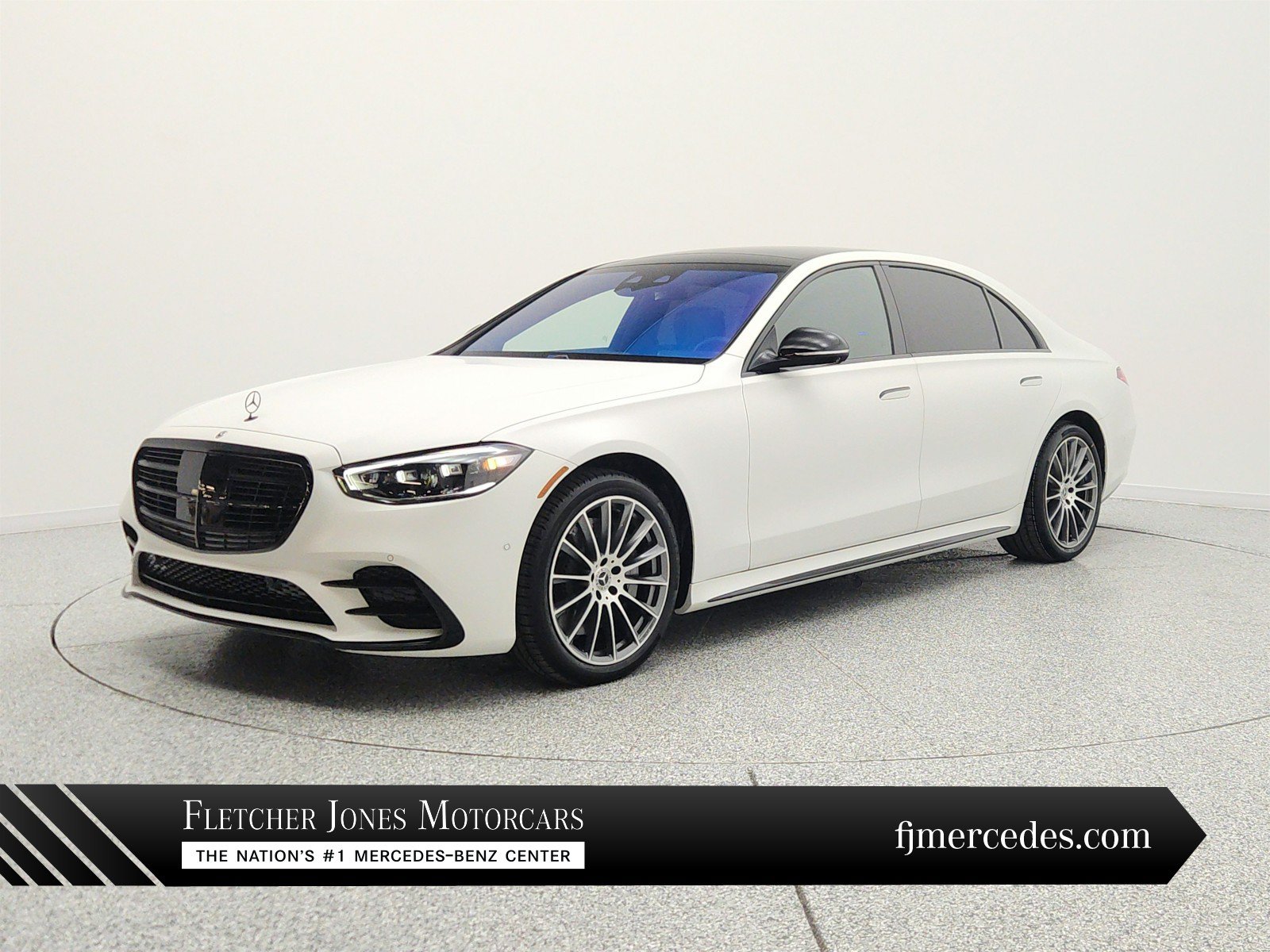 Used 2025 Mercedes-Benz S 580 4MATIC Sedan image 1