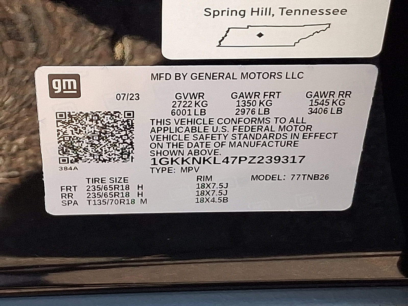 Used 2023 GMC Acadia SLE image 26