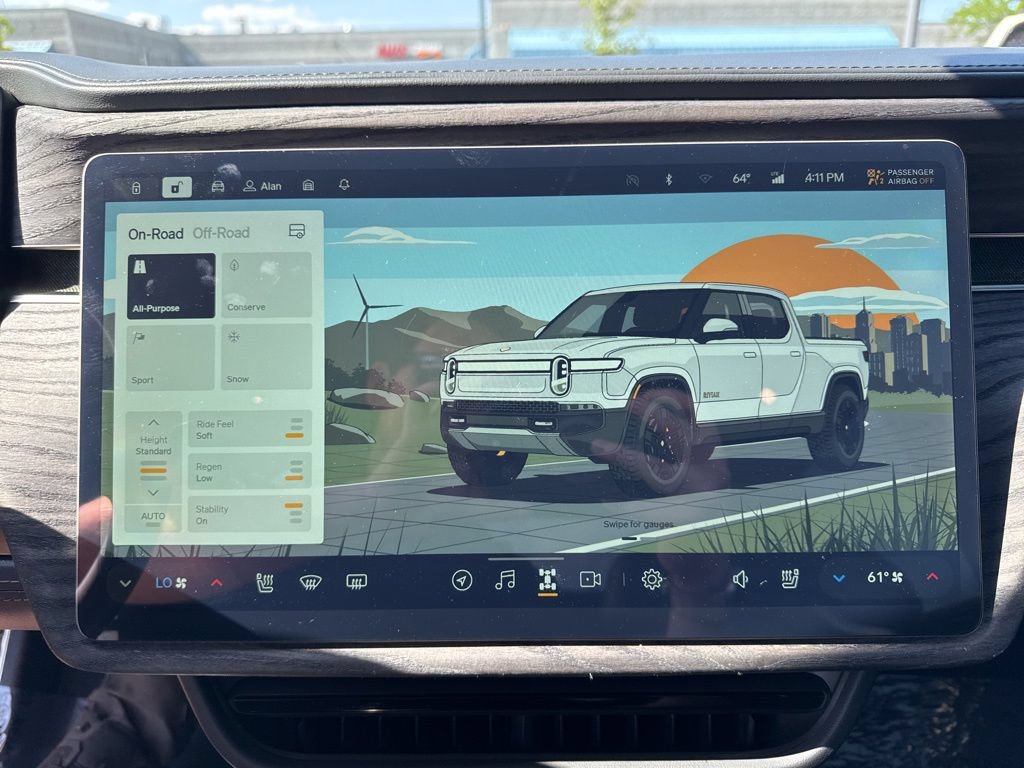 Used 2022 Rivian R1T Launch Edition AWD/4WD image 18