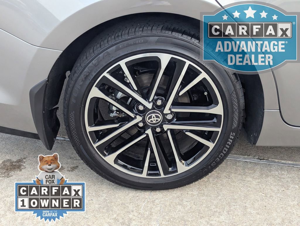 Used 2025 Toyota Camry XLE w/ Premium Package FWD image 4