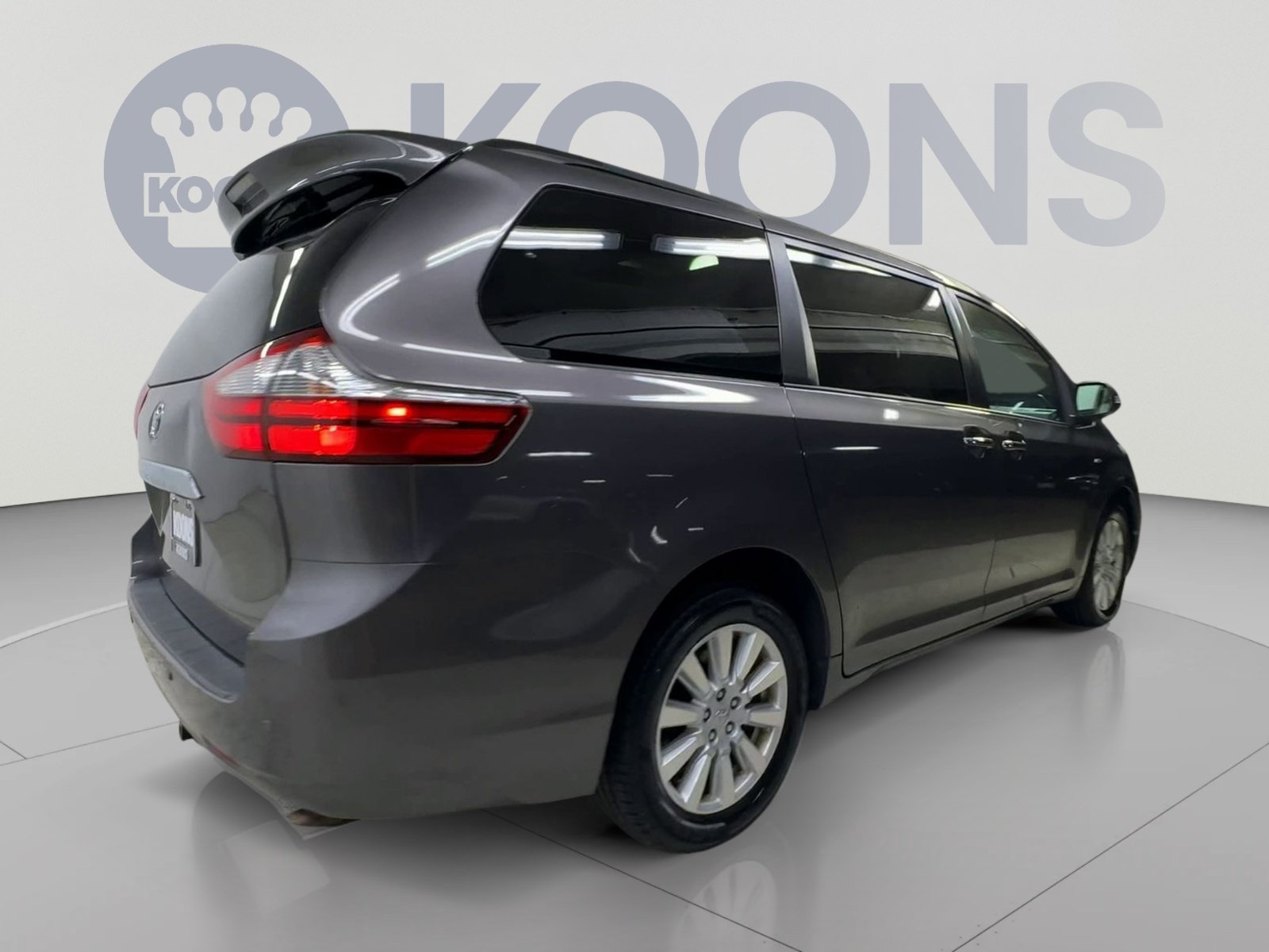 Used 2017 Toyota Sienna Limited Premium AWD/4WD image 11