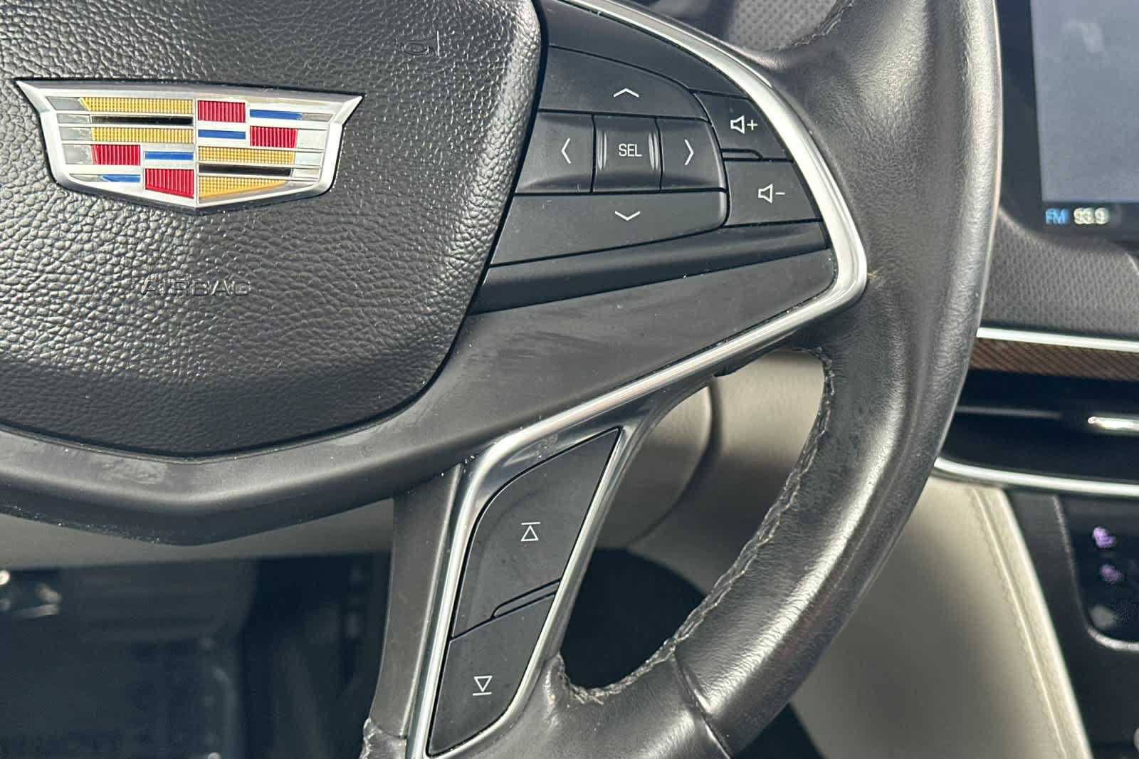 Used 2017 Cadillac CT6 Luxury RWD image 27