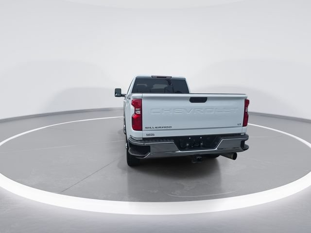 Used 2025 Chevrolet Silverado 2500 LT w/ Convenience Package AWD/4WD image 7
