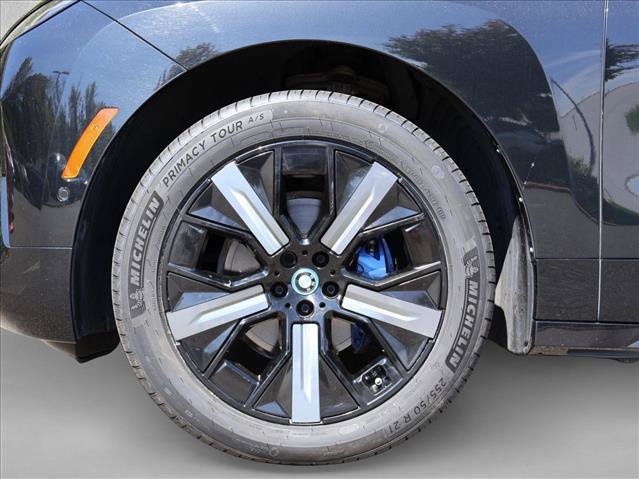 Certified 2023 BMW iX xDrive50 w/ Sport Package AWD/4WD image 27