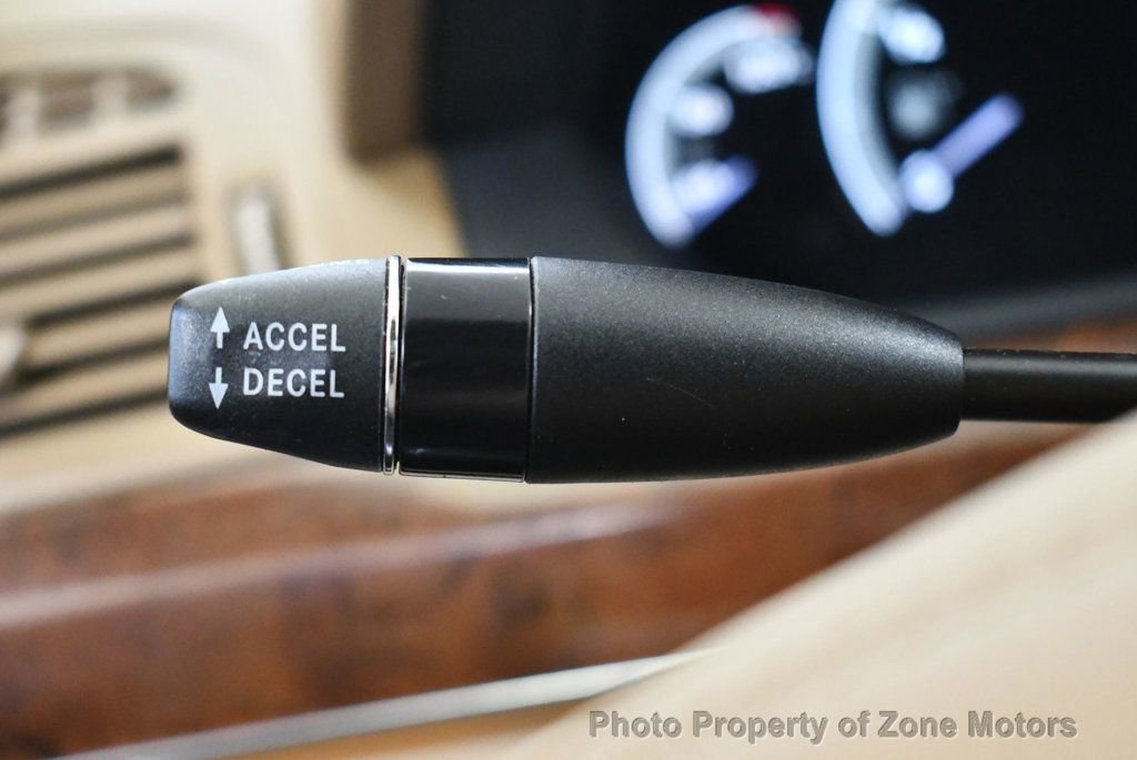 Used 2008 Mercedes-Benz S 550 4MATIC image 35