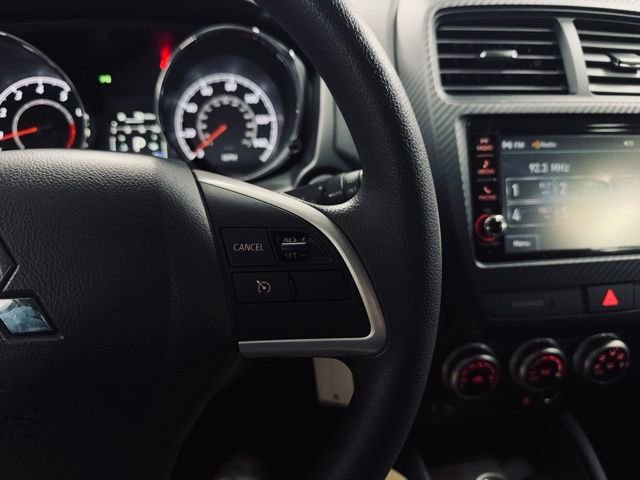 Used 2025 Mitsubishi Outlander Sport AWD image 22