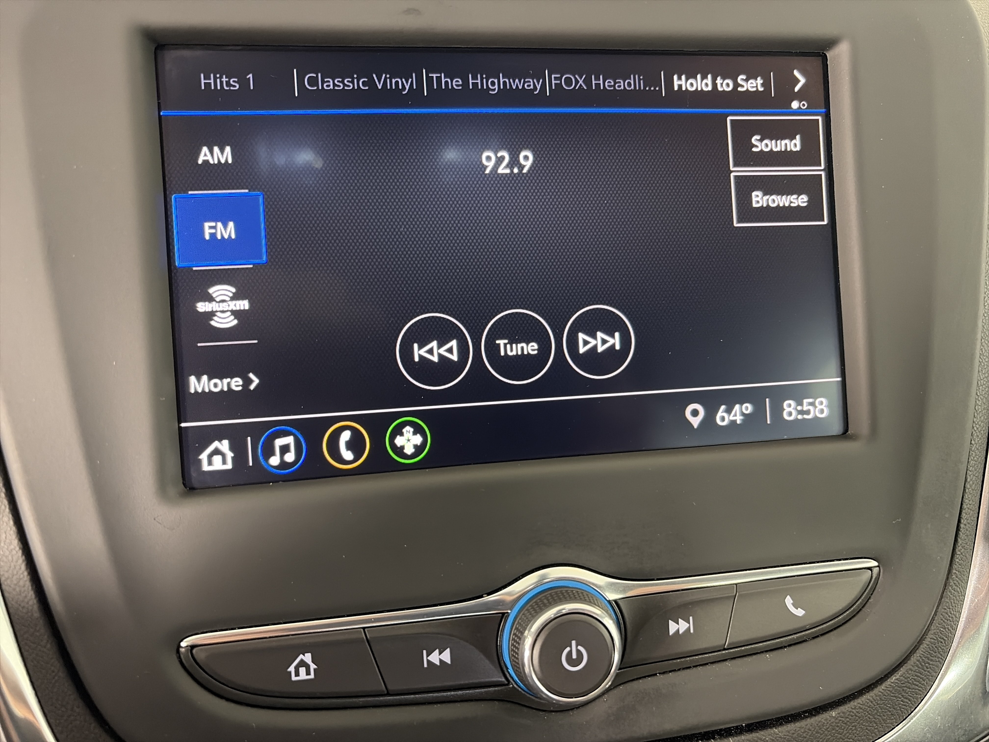 Used 2023 Chevrolet Equinox LS w/ LS Convenience Package FWD image 18