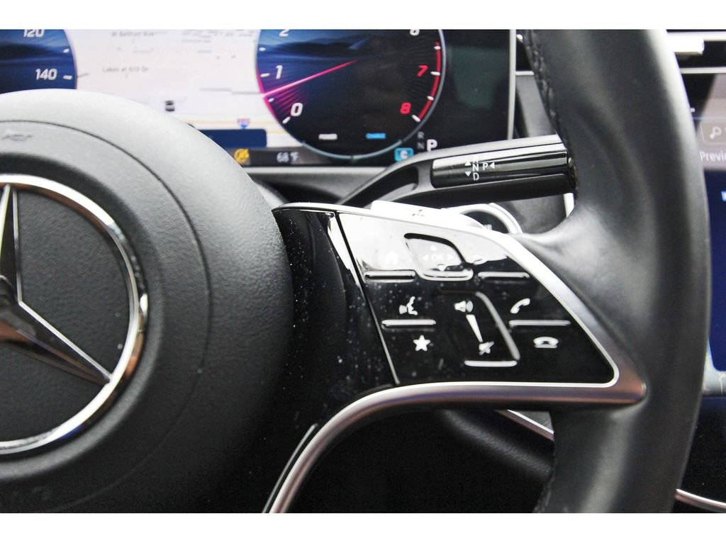 Used 2024 Mercedes-Benz E 350 4MATIC Sedan image 16