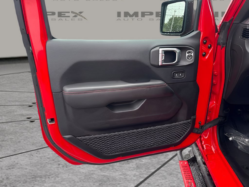 Used 2019 Jeep Wrangler Unlimited Rubicon AWD/4WD image 23