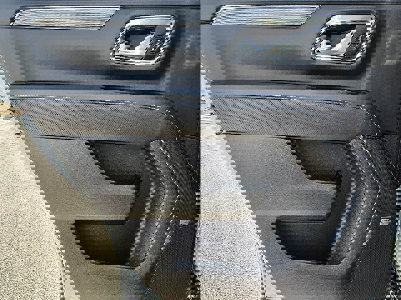 Used 2022 GMC Yukon AT4 w/ Max Trailering Package image 27