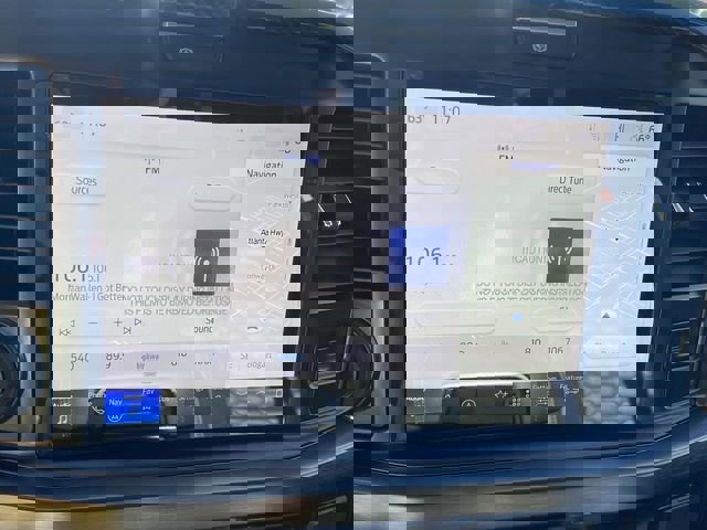 New 2026 Ford F250 Lariat w/ Black Appearance Package image 17