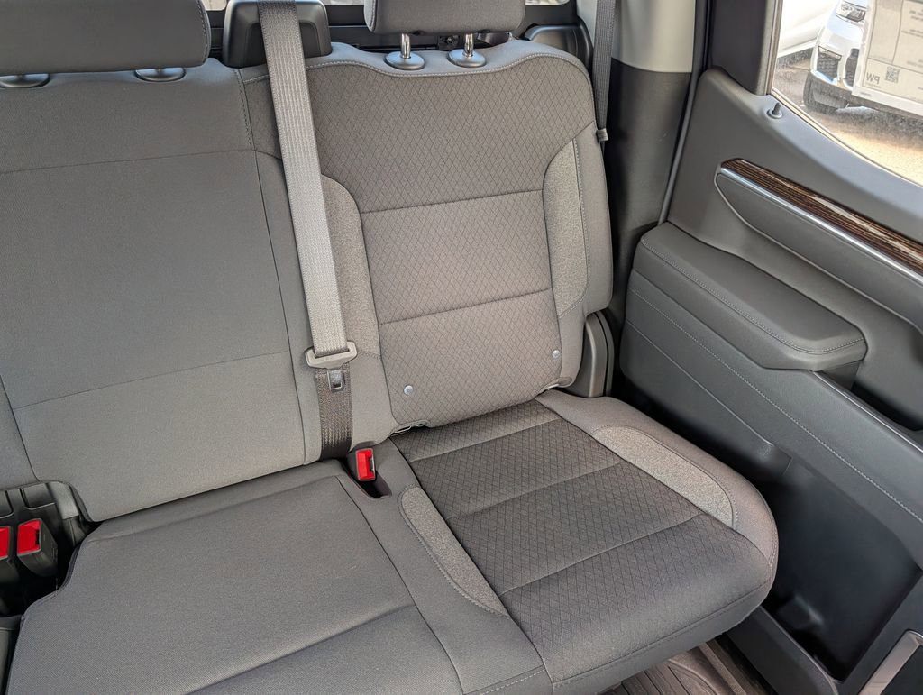 New 2026 GMC Sierra 1500 SLE image 28