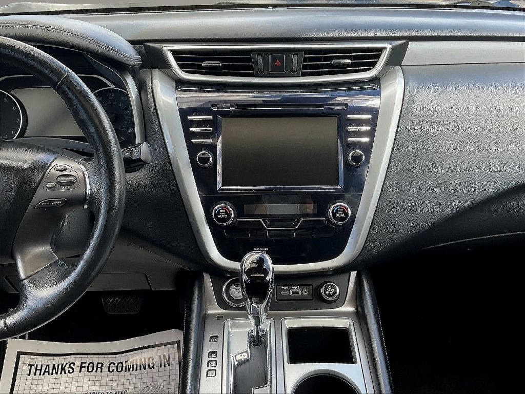 Used 2020 Nissan Murano SL w/ Moonroof Package AWD/4WD image 9