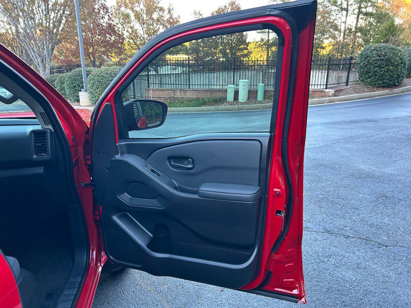 Used 2022 Nissan Frontier S w/ Technology Package image 23