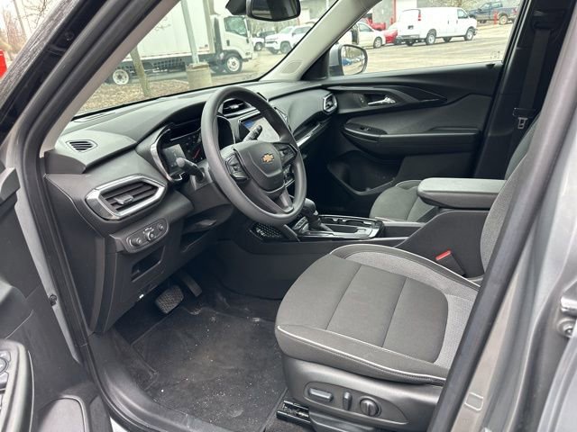 Used 2023 Chevrolet TrailBlazer LT w/ Convenience Package image 10