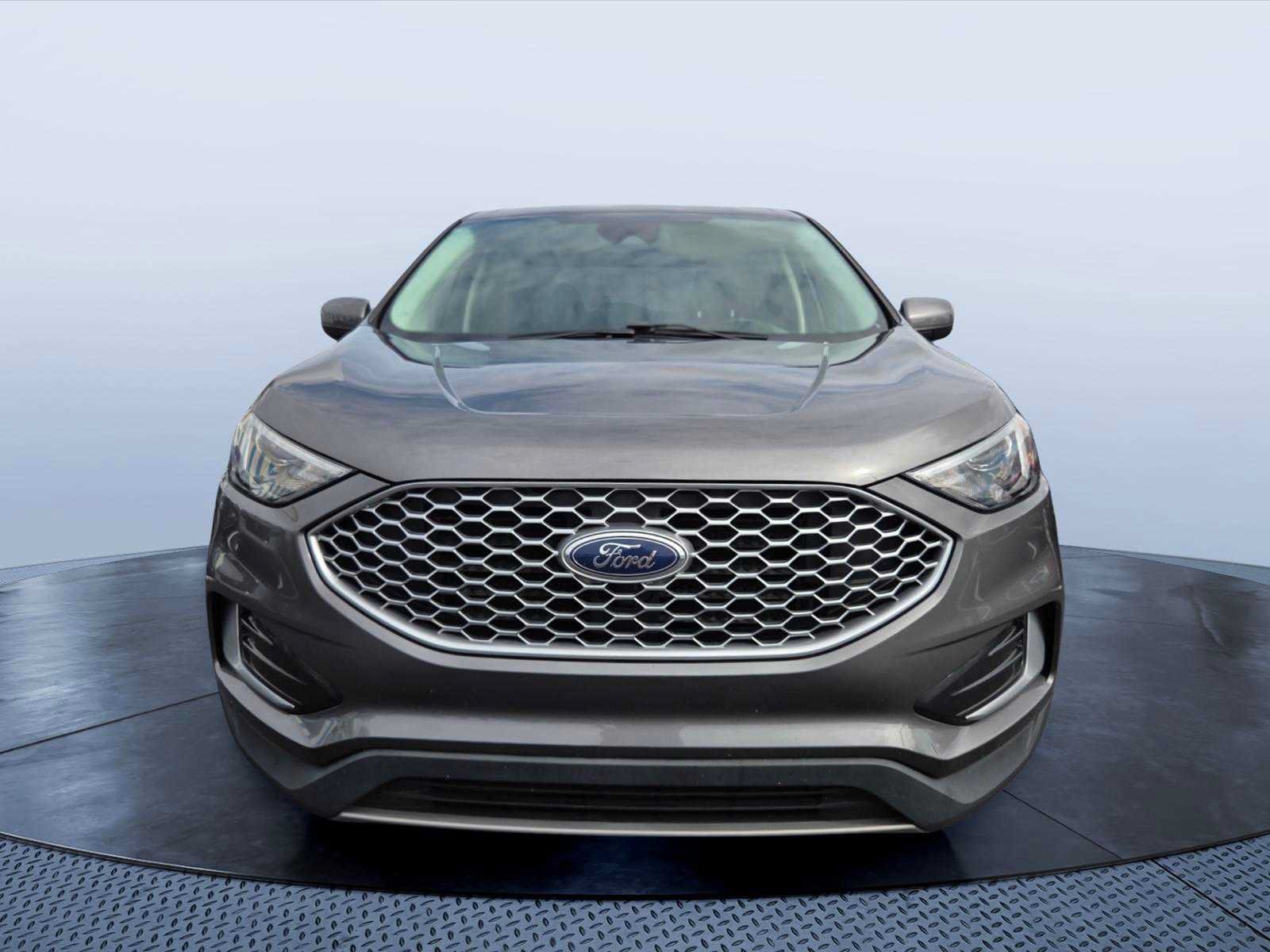 Used 2023 Ford Edge SEL AWD/4WD image 8