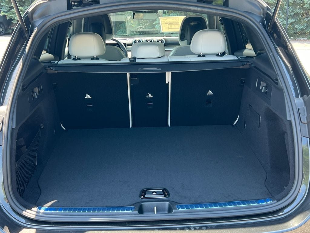 New 2026 Mercedes-Benz GLC 300 4MATIC image 35