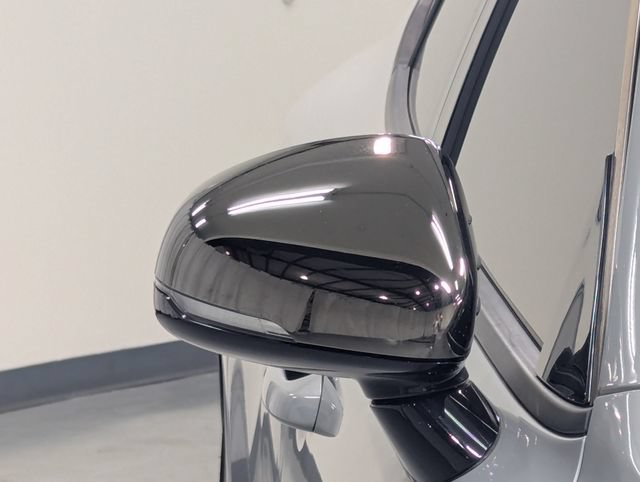 Used 2021 Kia Stinger GT1 RWD image 29