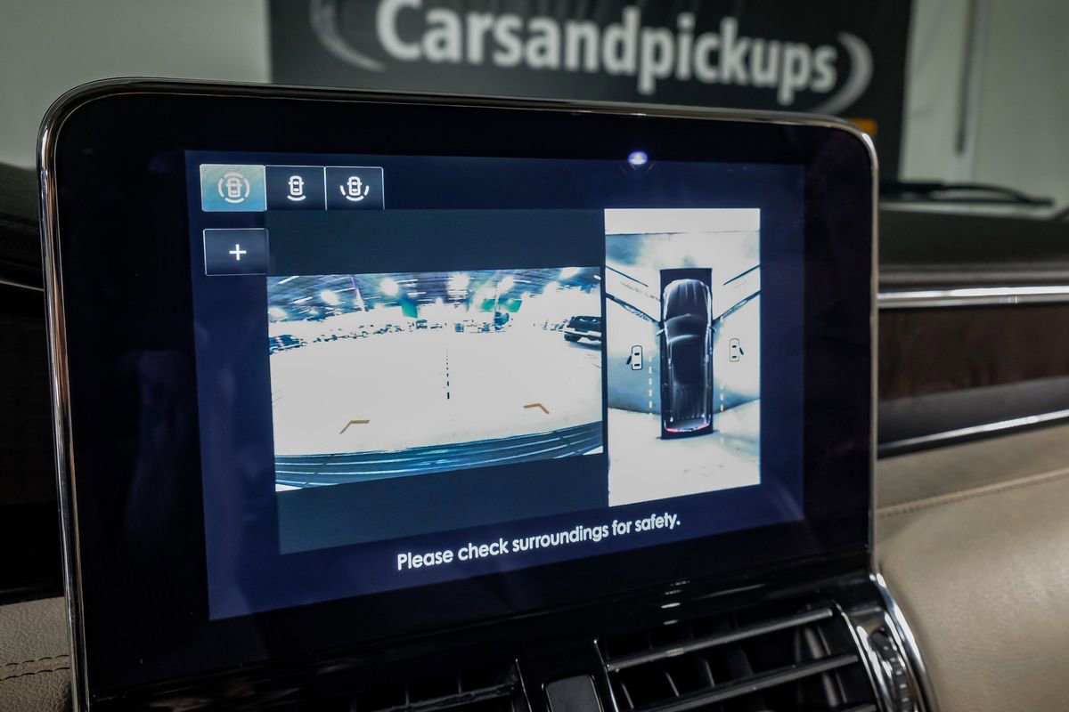 Used 2020 Lincoln Navigator L Reserve w/ Luxury Package image 21