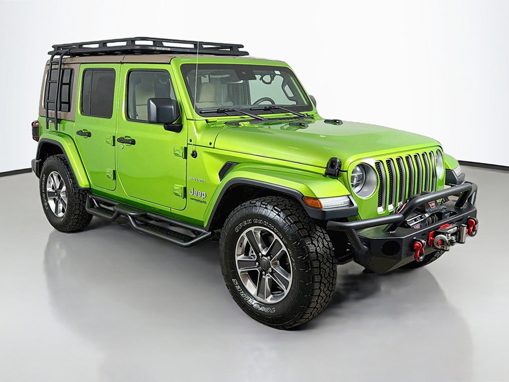 Used 2019 Jeep Wrangler Unlimited Sahara w/ Dual Top Group AWD/4WD image 2