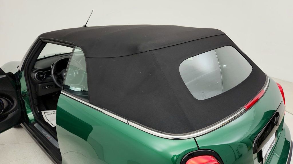 Used 2023 MINI Cooper S image 10