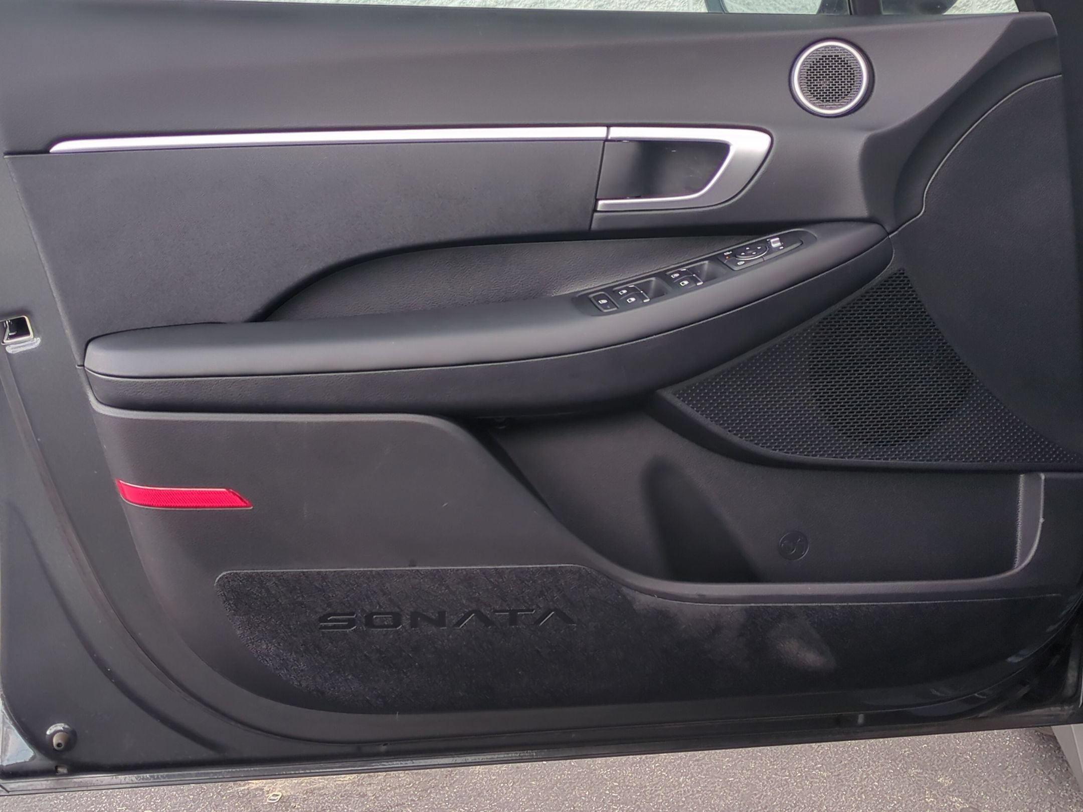 Certified 2025 Hyundai Sonata SE FWD image 15