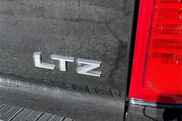 Used 2022 Chevrolet Silverado 3500 LTZ image 25