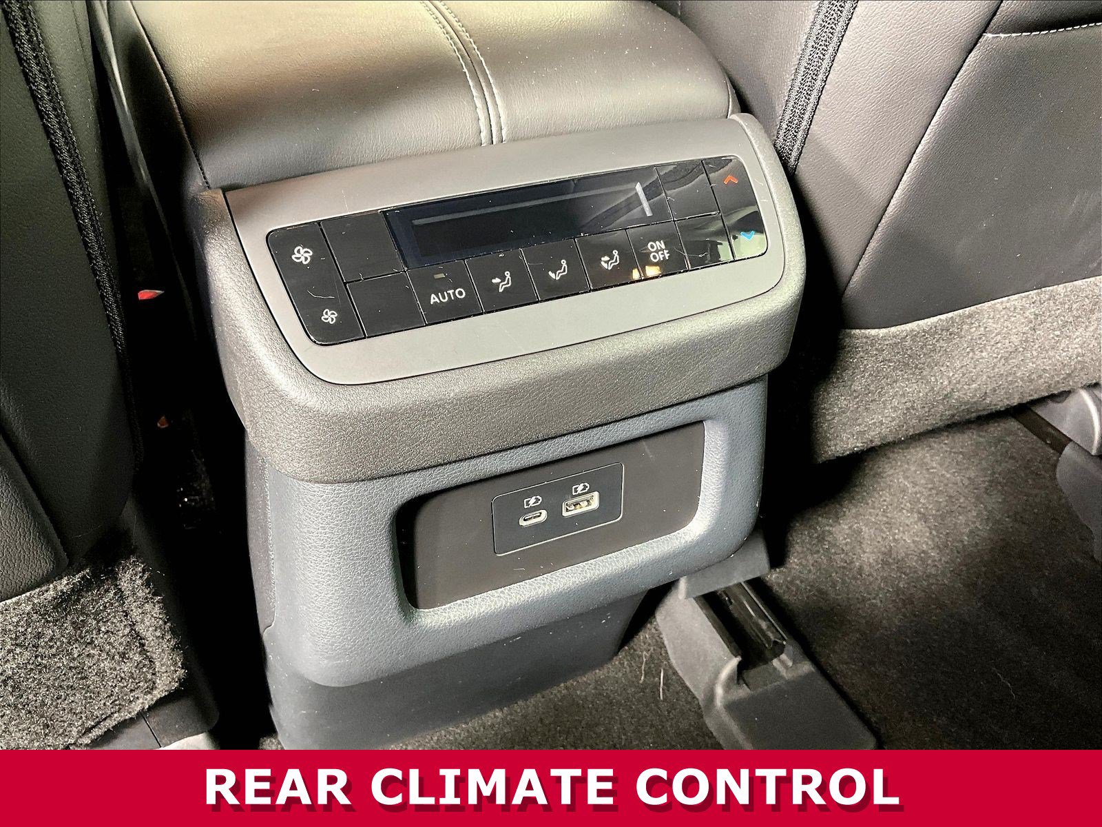 Certified 2025 Nissan Pathfinder SL FWD image 10