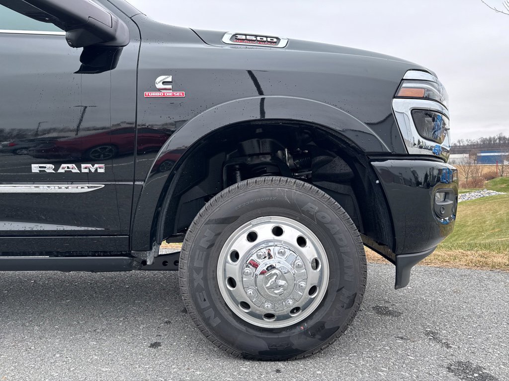 New 2026 RAM 3500 Limited image 23