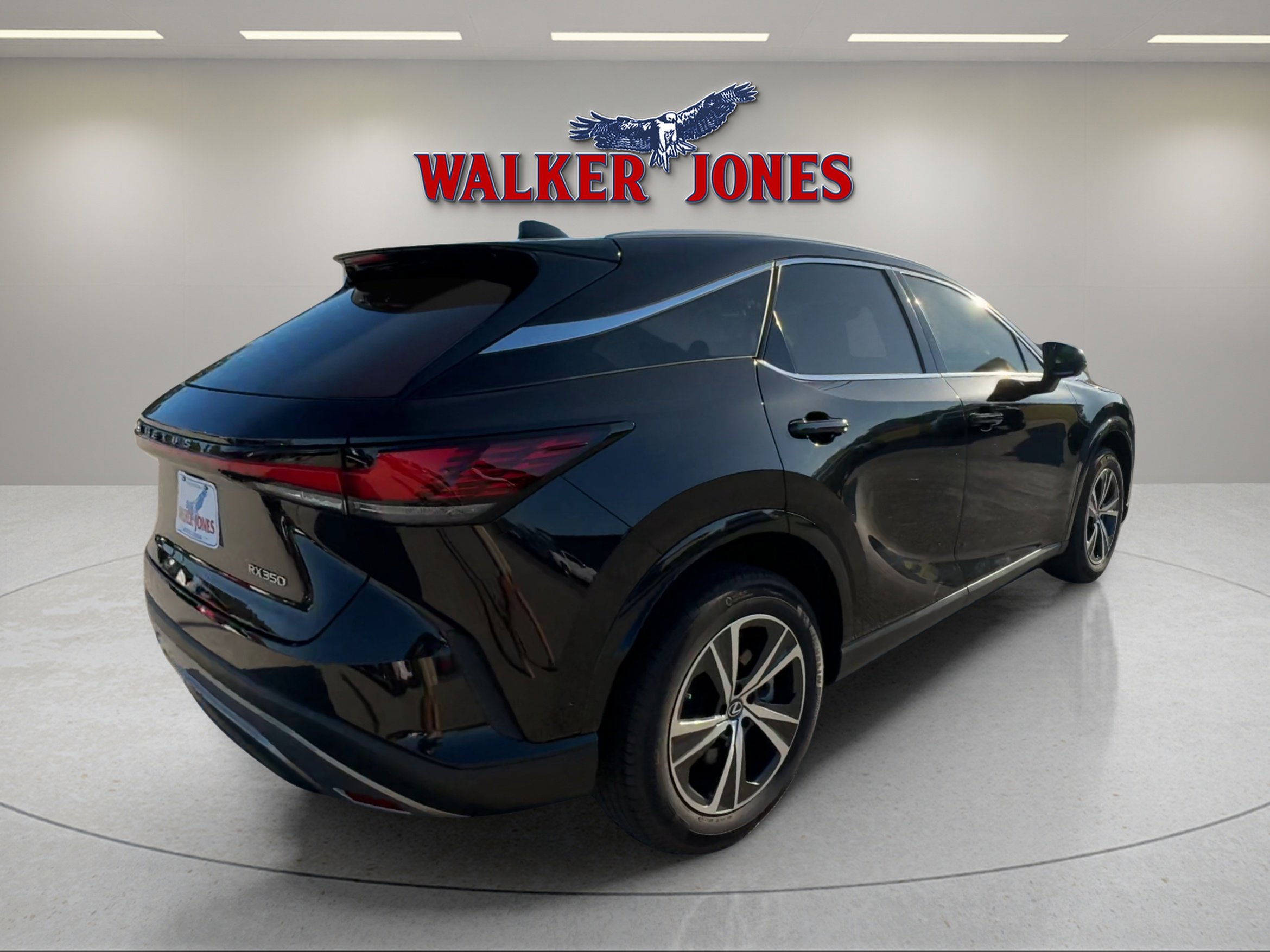 Used 2024 Lexus RX 350 FWD image 3