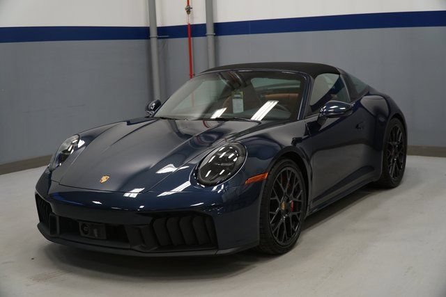 Certified 2026 Porsche 911 Targa 4 GTS AWD/4WD image 1