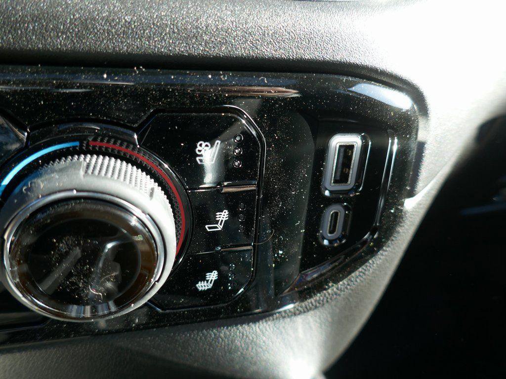 New 2026 Chevrolet Silverado 1500 LTZ w/ LTZ Premium Package image 19
