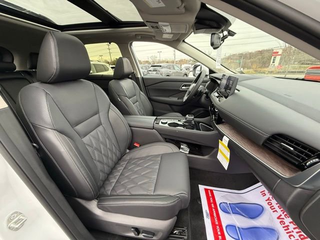 New 2026 Nissan Rogue Platinum w/ Platinum Premium Package image 19
