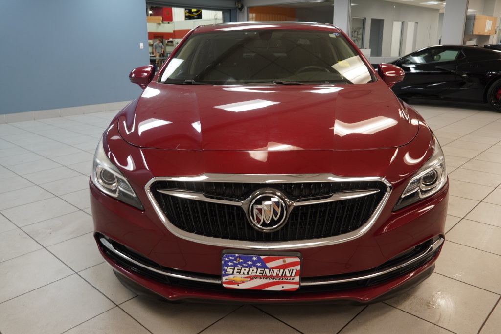 Used 2019 Buick LaCrosse Essence w/ Sun and Shade Package AWD/4WD image 17