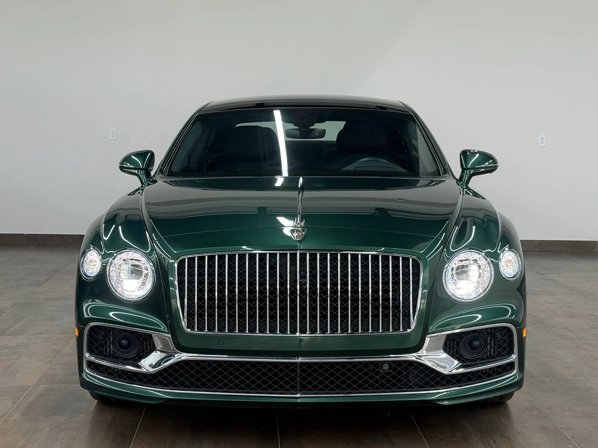 Used 2022 Bentley Flying Spur V8 AWD/4WD image 31