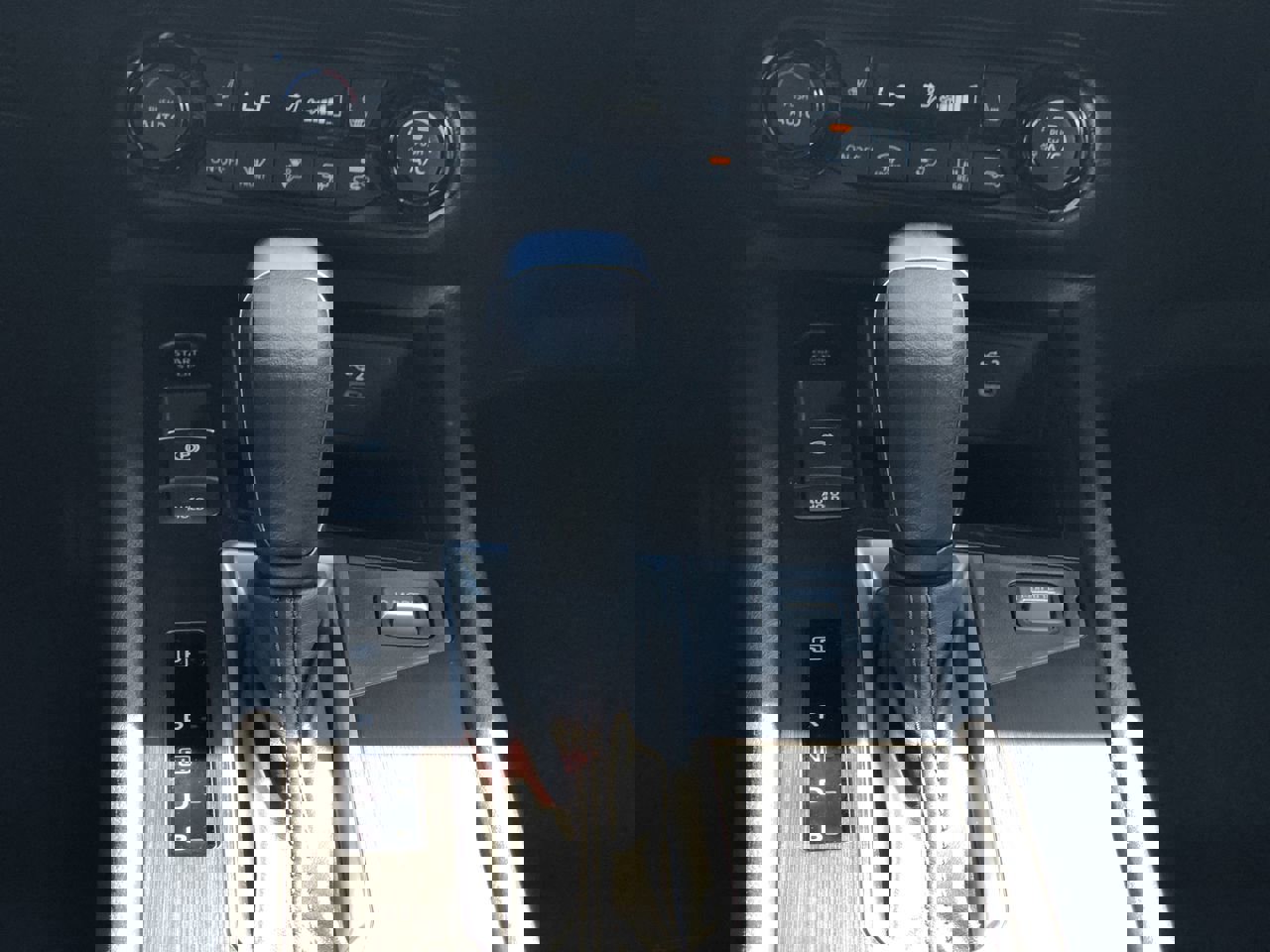 New 2026 Nissan Kicks SV w/ SV Premium Package image 26