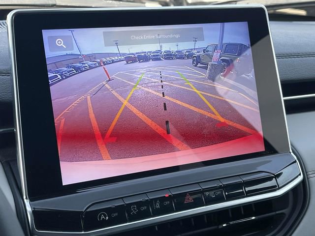 Used 2023 Jeep Compass Limited image 29