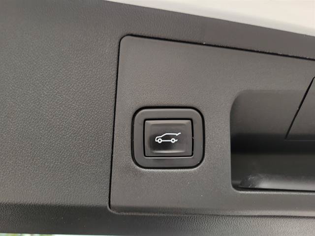 Certified 2022 Cadillac XT5 Luxury FWD image 7