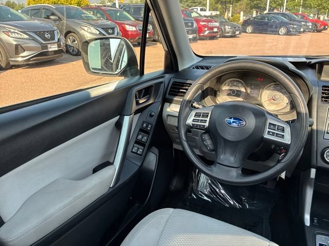 Used 2015 Subaru Forester 2.5i Premium AWD/4WD image 22