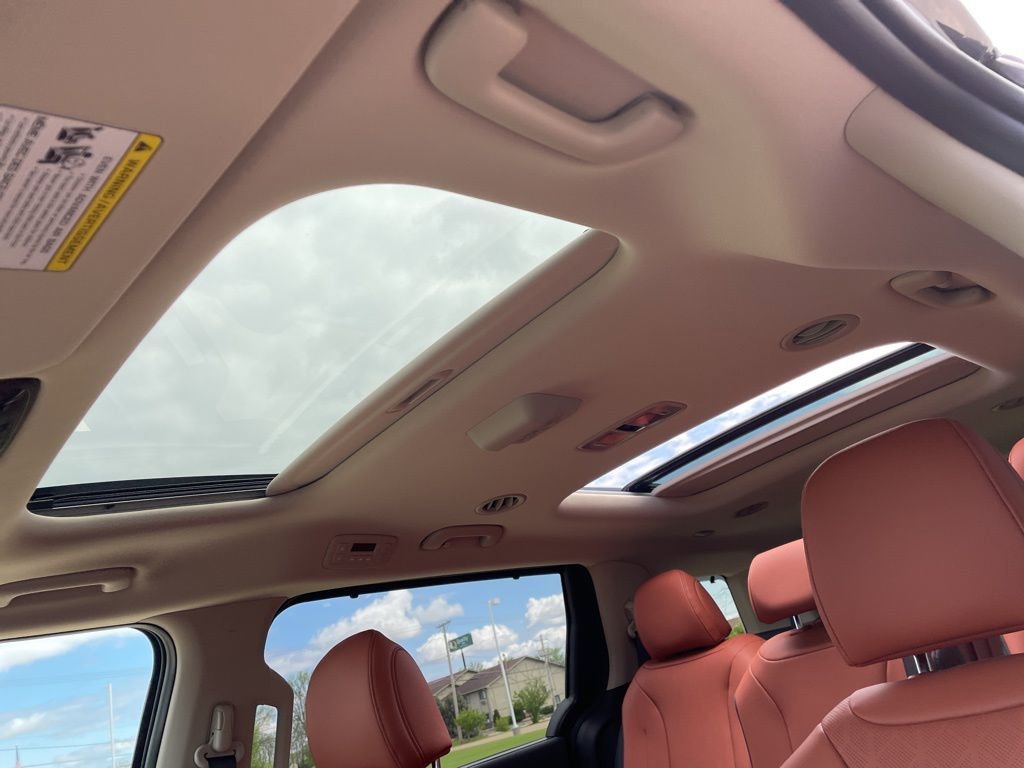 New 2026 Kia Carnival SX FWD image 10