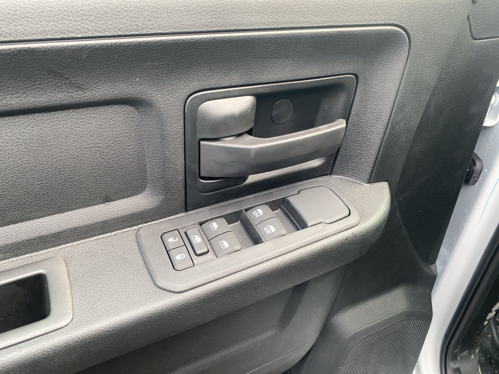 New 2026 RAM 2500 Tradesman w/ Chrome Appearance Group AWD/4WD image 35