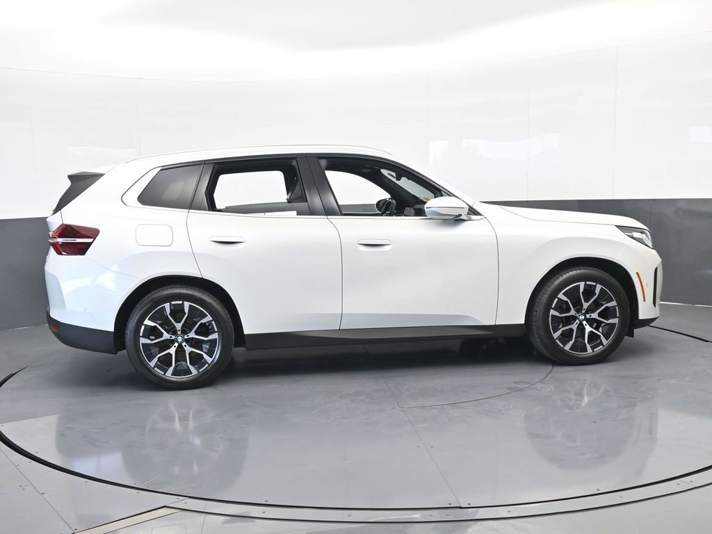 Used 2025 BMW X3 xDrive30i w/ M Sport Package AWD/4WD image 7