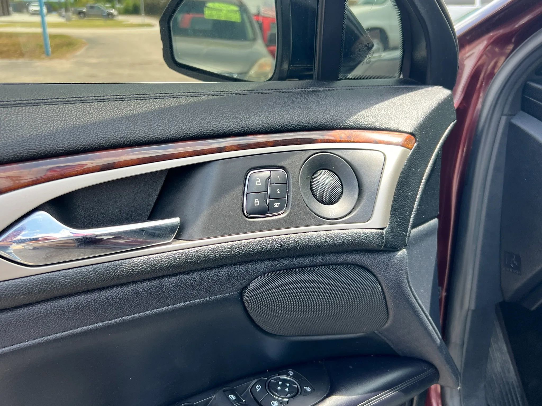 Used 2017 Lincoln MKZ Reserve w/ Climate Package image 25