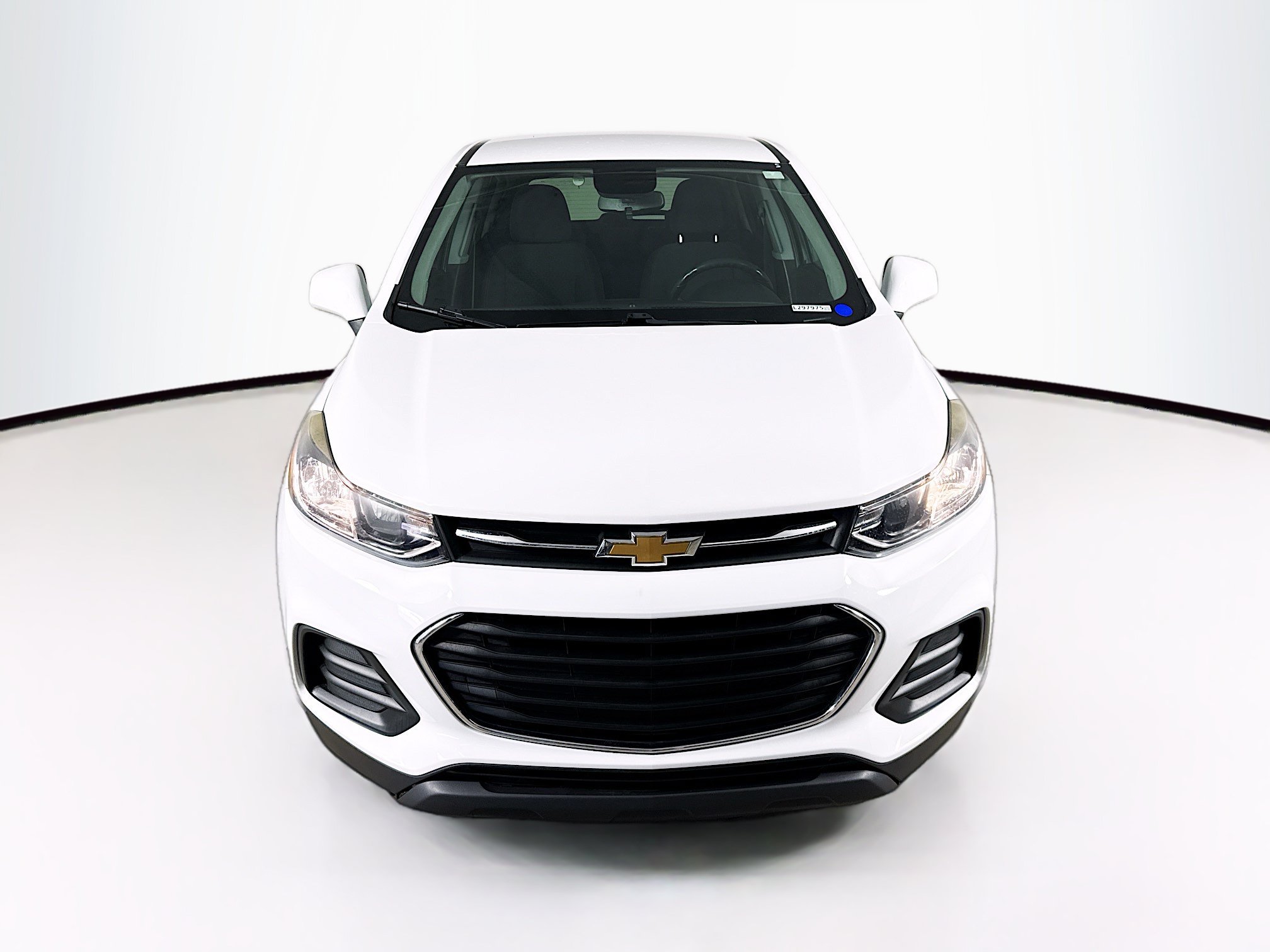 Used 2020 Chevrolet Trax LS w/ Tint and Cruise Package FWD image 3