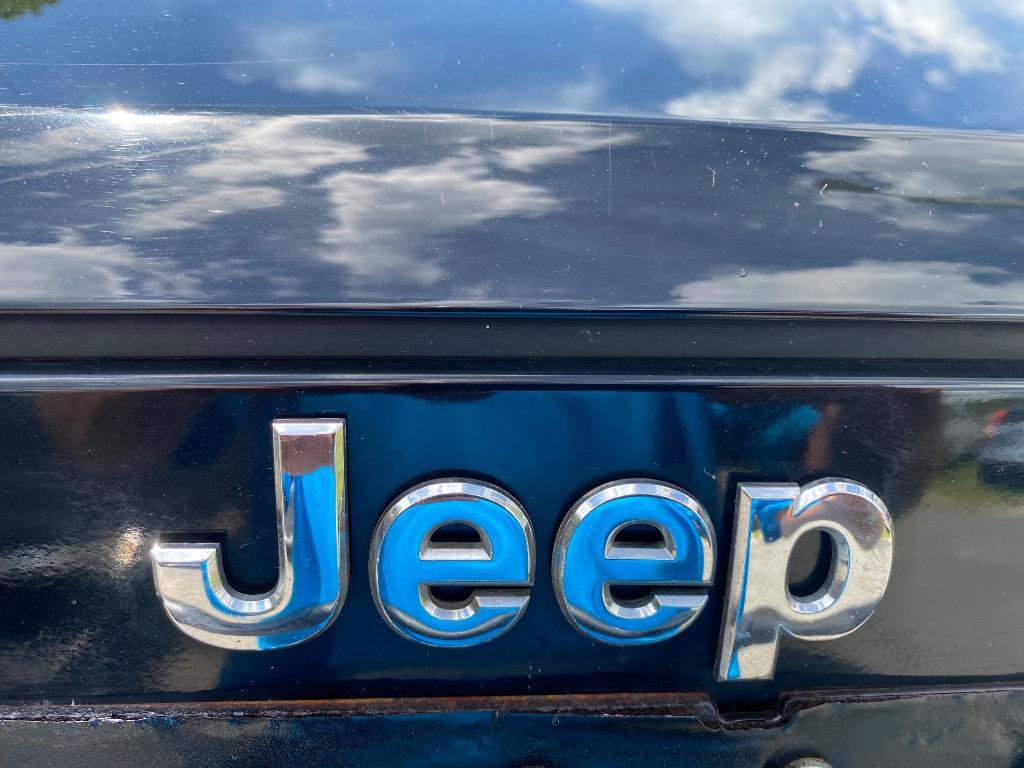 Used 2011 Jeep Wrangler Unlimited Sport AWD/4WD image 43