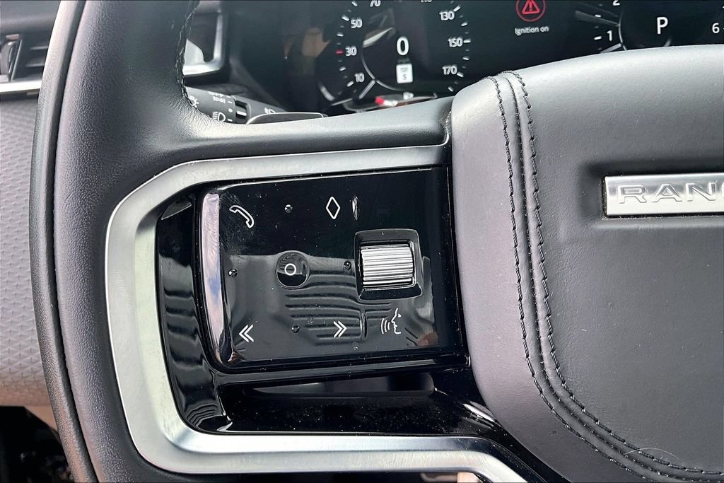 Used 2023 Land Rover Range Rover Velar R-Dynamic S AWD/4WD image 19